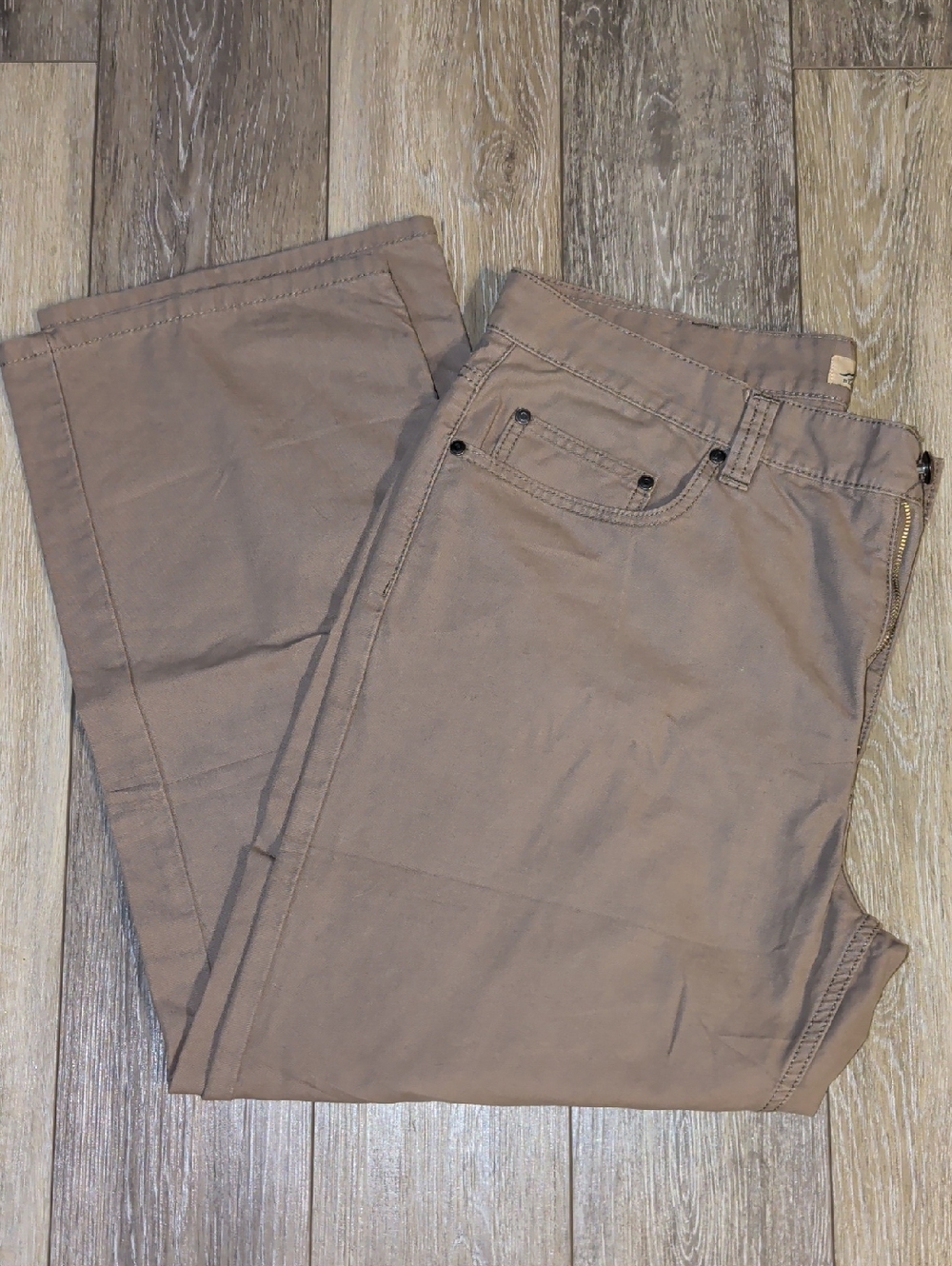 Blue Mountain Classic Straight Leg Pants in Taupe 40x30 NWT